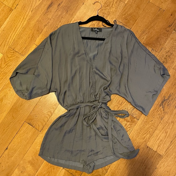 Lulu’s Ain't It Grand Olive Green Romper - Picture 8 of 10
